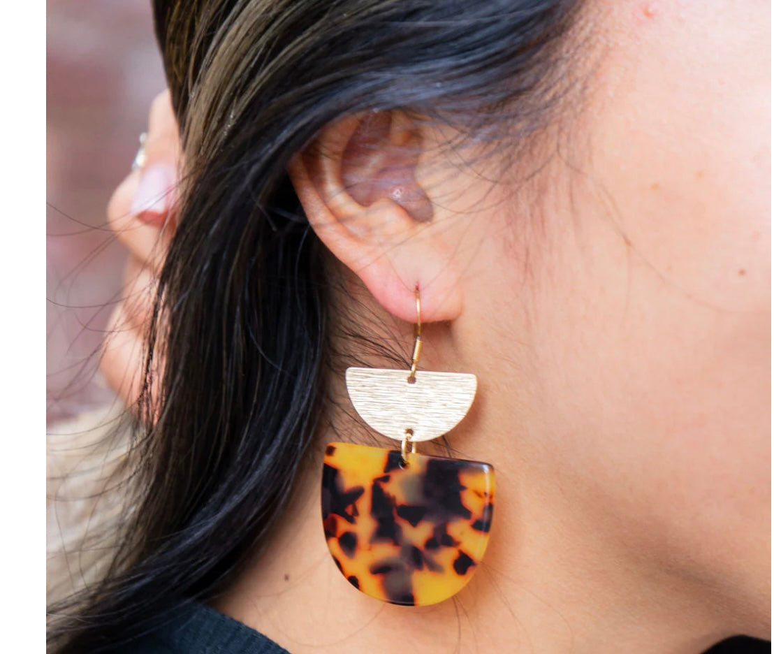 Tortoise Gold Earrings